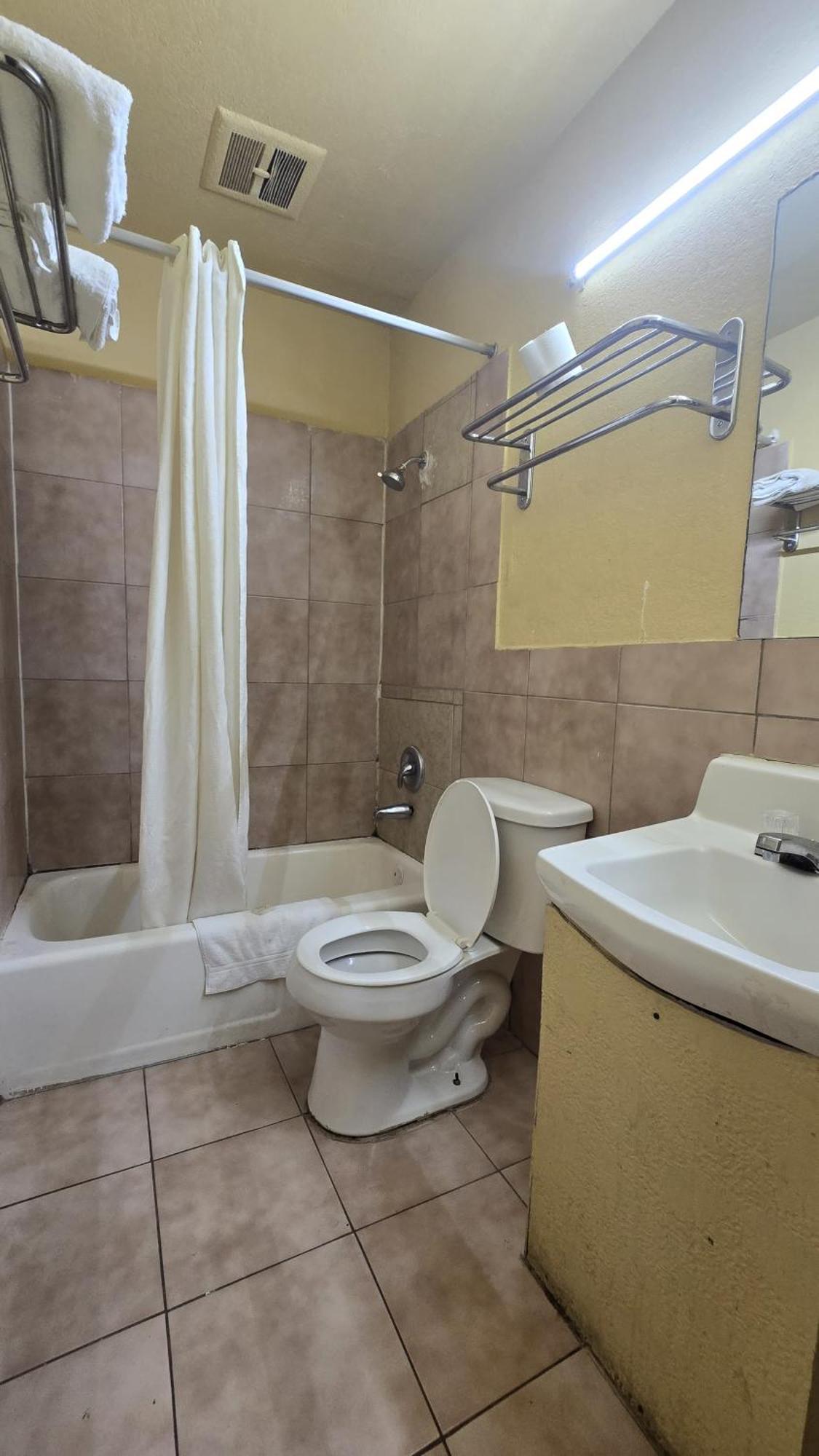 Super 7 Inn By Oyo San Antonio Nw Medical Center Buitenkant foto