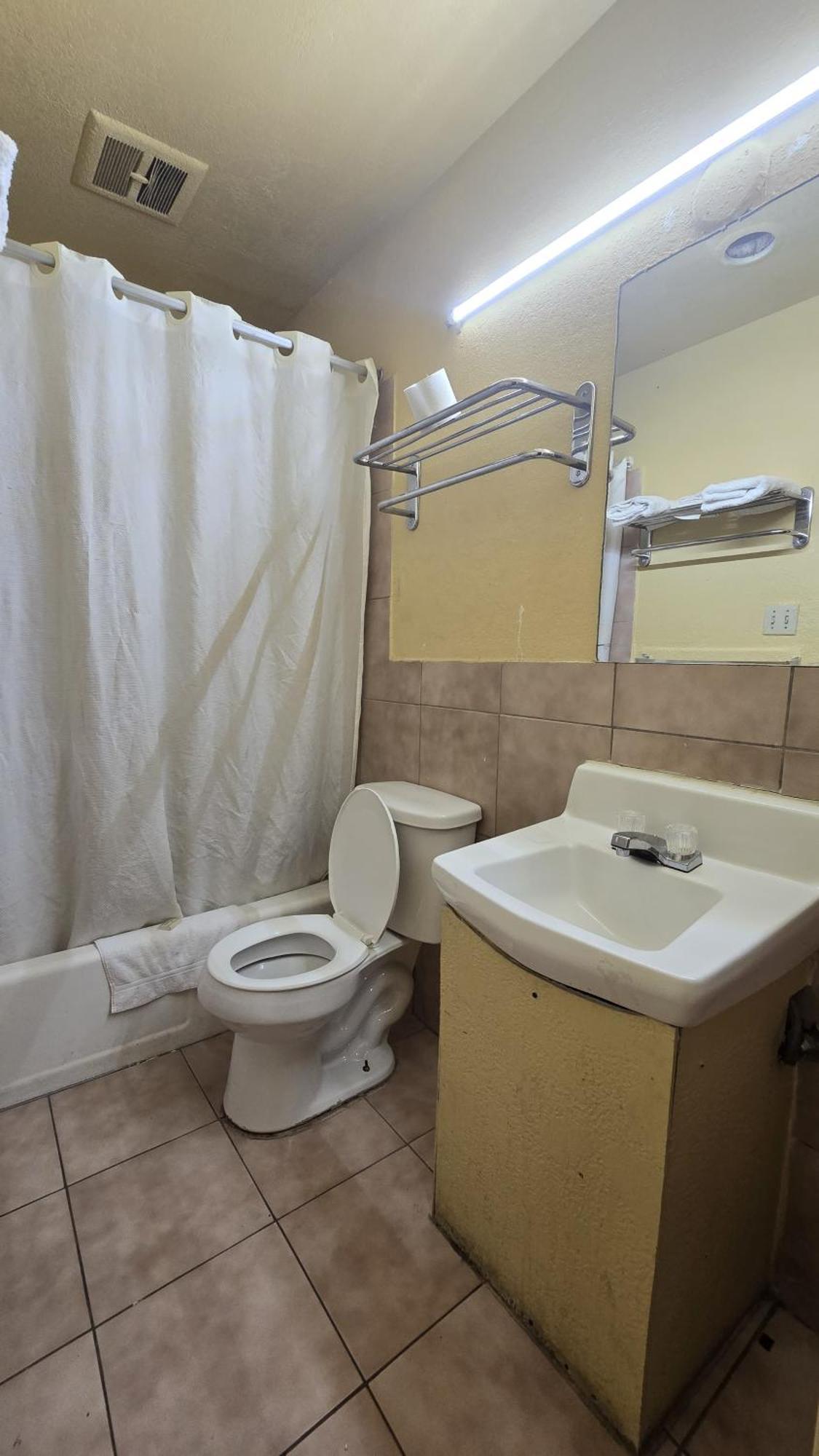 Super 7 Inn By Oyo San Antonio Nw Medical Center Buitenkant foto